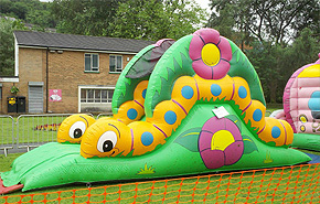 images/inflatables/babybugslide.jpg#joomlaImage://local-images/inflatables/babybugslide.jpg?width=290&height=185